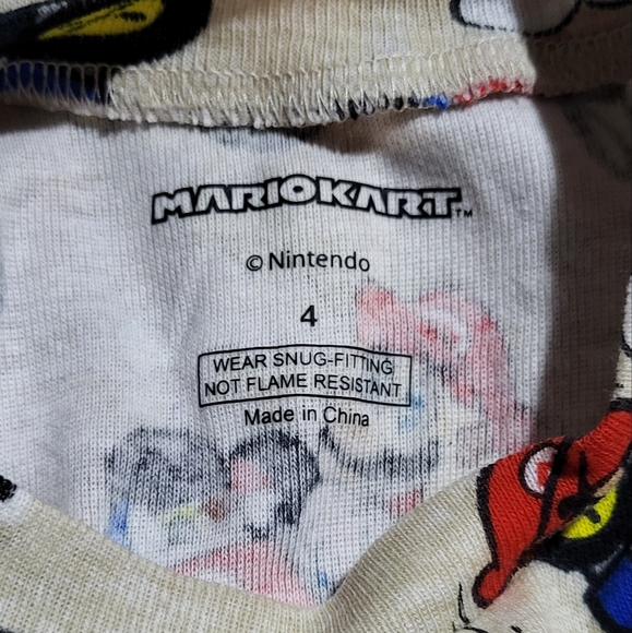 Nintendo NWT Mario Kart 4-Piece Pajama Tops & Pajama Shorts Set Size 4 - Picture 3 of 9